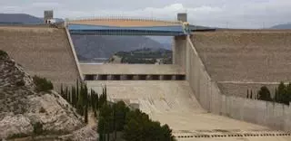 Un ahorro de 3 millones permite a Tous actuar como un paraíso fiscal