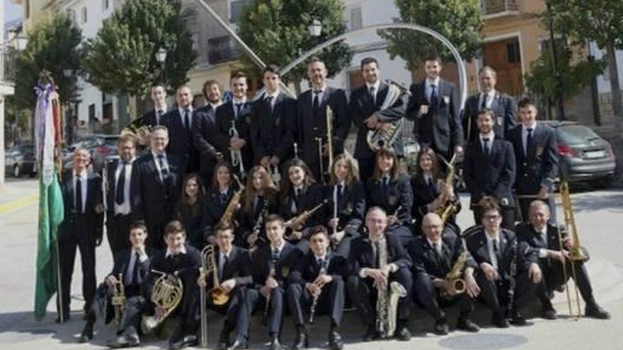 La banda, en una imagen promocional de los actos del aniversario