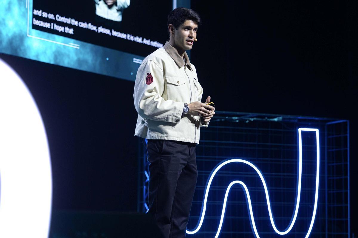 Álvaro Patón, cofundador de Morrison, durante su conferencia en The Wave 2026, este jueves en Zaragoza.