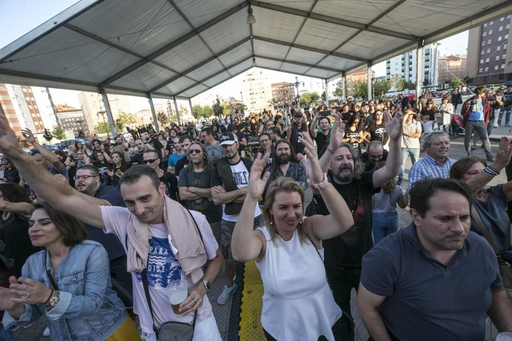 Asistentes al festival heavy de La Corredoria