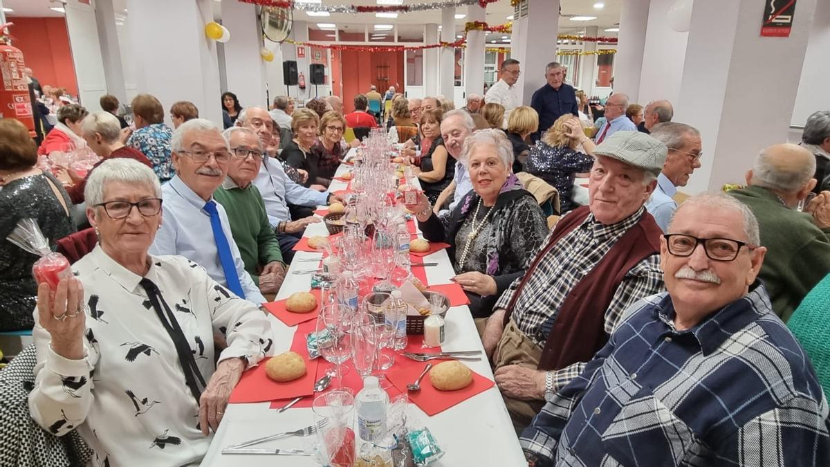 Imagen de archivo de una cena organizada por el Ayuntamiento de Quart de Poblet.
