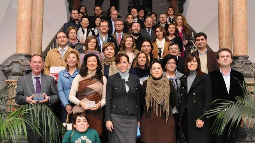 La Diputación de Córdoba entrega las distinciones del Programa Emple@ 2011