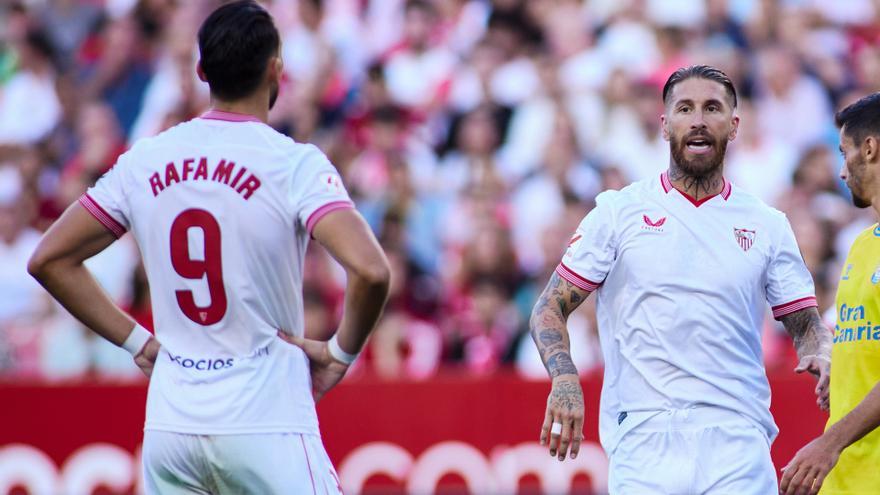 Lukebakio da la primera victoria al Sevilla en el debut de Sergio Ramos