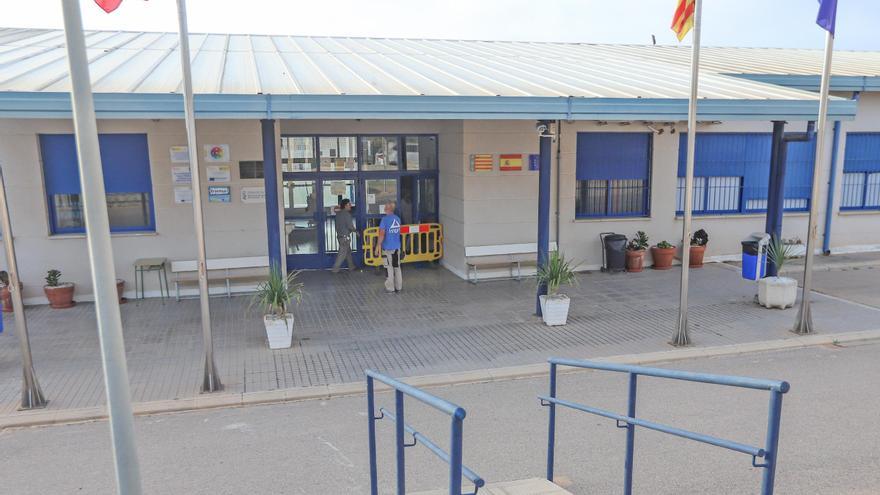 La Generalitat pide a Torrevieja que renuncie a casi tres millones de euros para la ampliación del IES Libertas