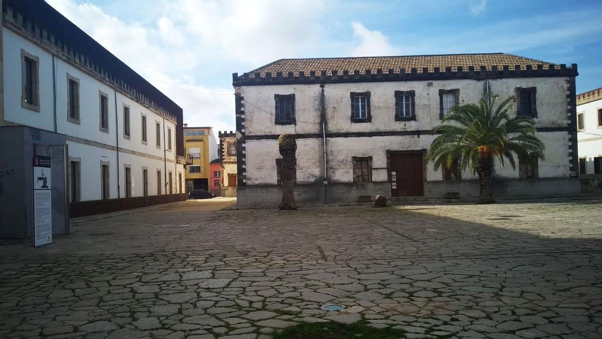 Una imagen del patio de armas del cuartel General Luque de Inca.