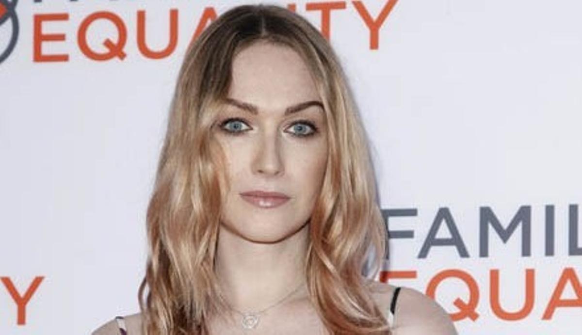 Jamie Clayton.