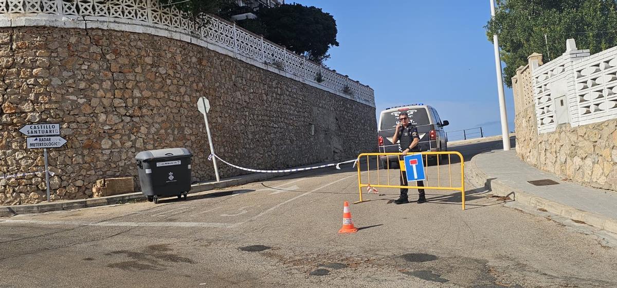 Corte del acceso a la montaña en Cullera.