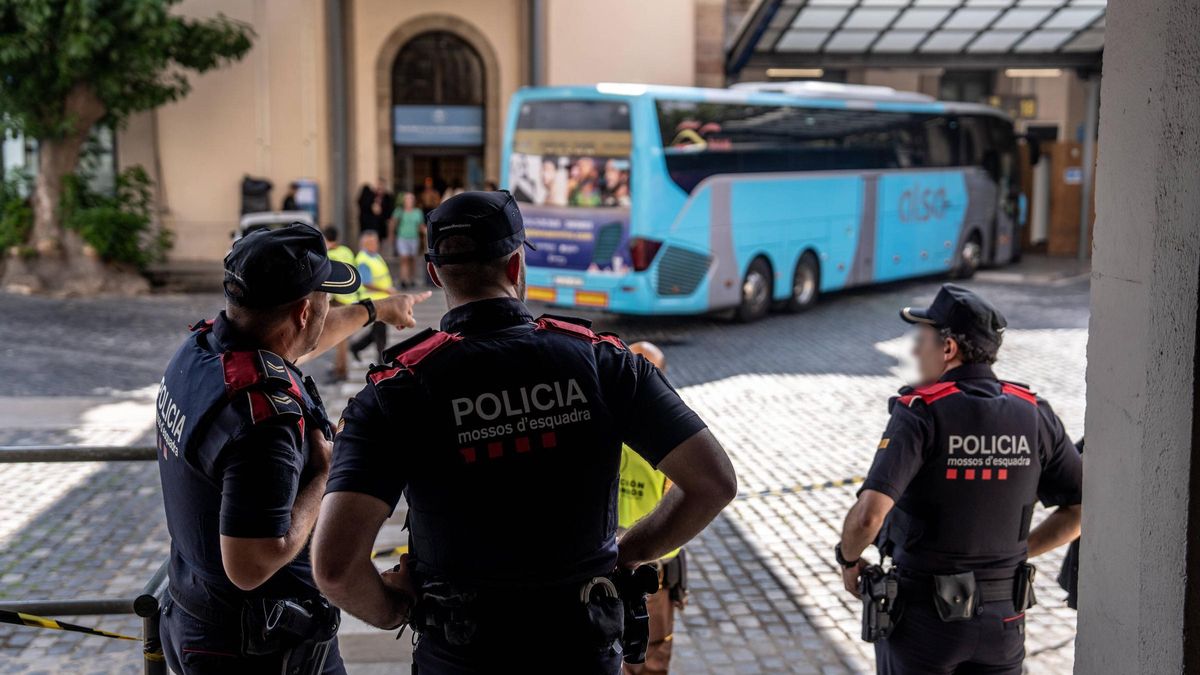 Operativo de Mossos en la estación del Nord de Barcelona en busca de drogas y armas