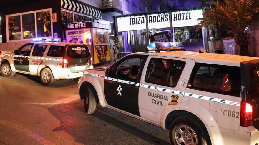 Investigan la muerte de una turista de 23 años en un hotel de Sant Antoni