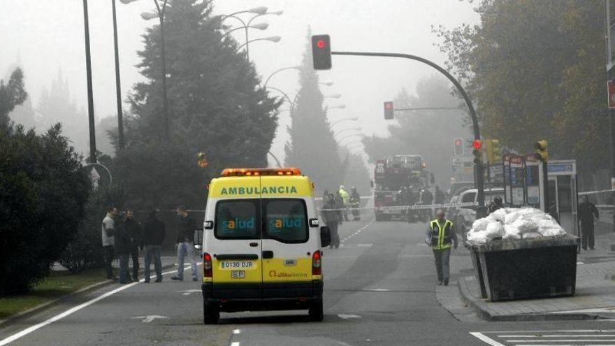 La pasajera de un vehículo resulta herida leve en una colisión triple