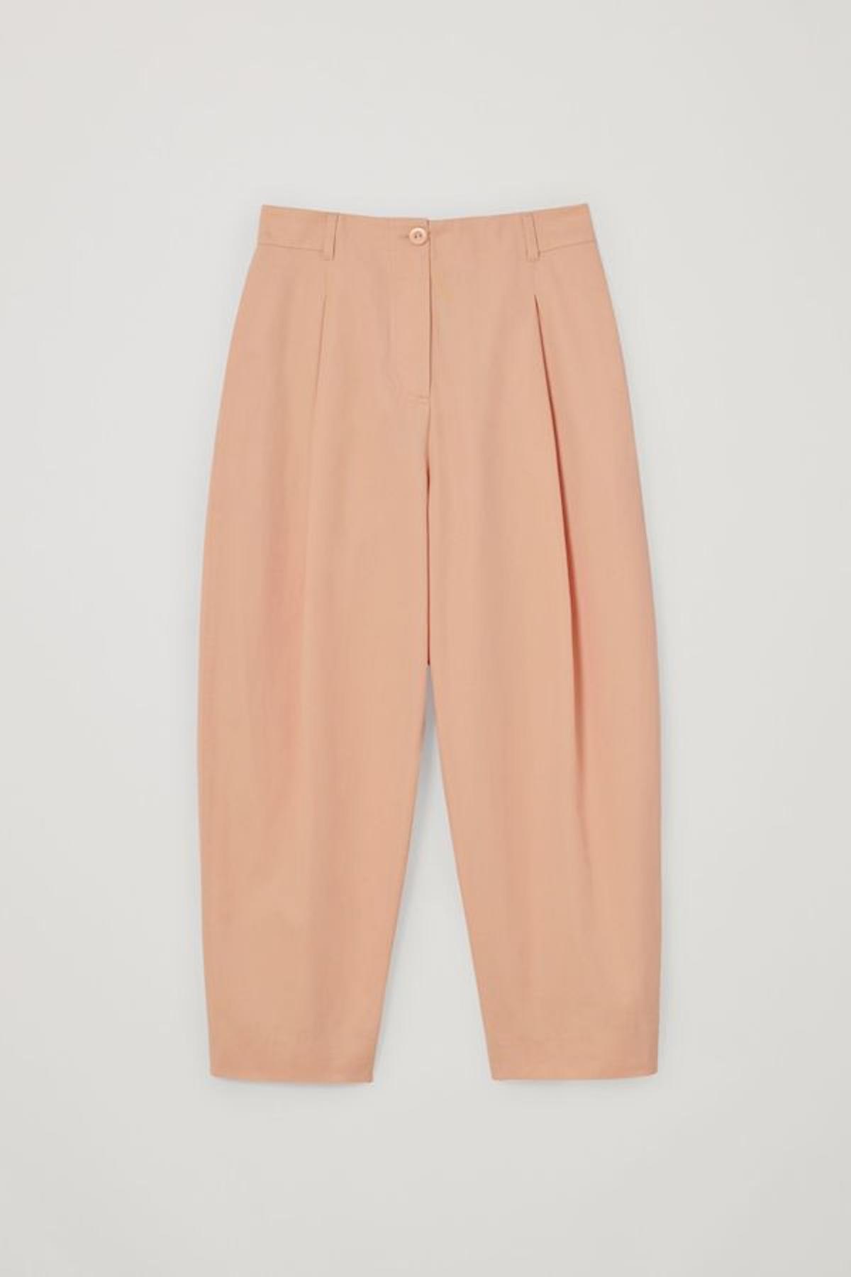 El pantalón slouchy salmón