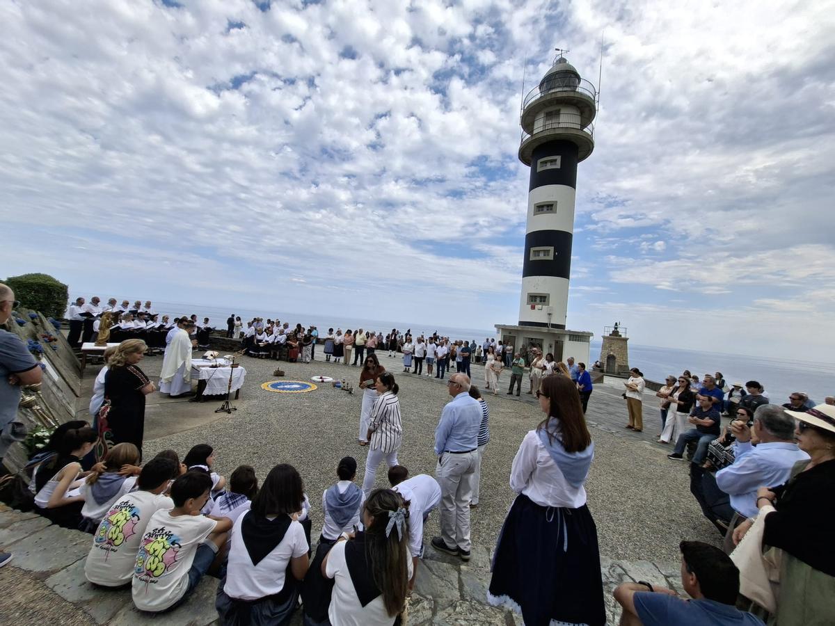 En imágenes: Coaña celebra en Ortiguera su "Día del Mar" más emotivo