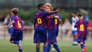 Destiny celebra un gol con el Sub-12 blaugrana