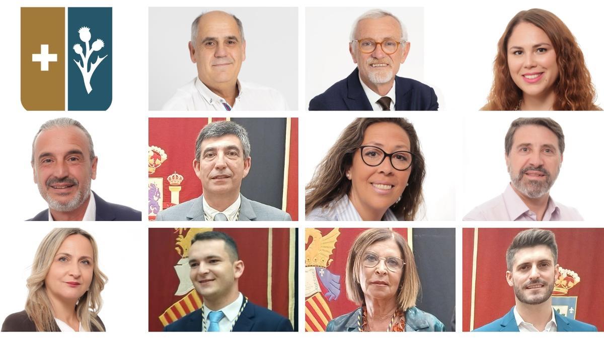 Los 11 concejales (7 del PP y 4 de Benigazlum) que componen el nuevo equipo de gobierno de Benicarló.