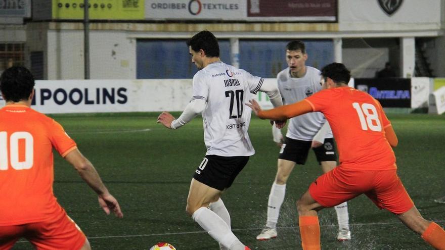 El Atzeneta seguirá buscando la salvación en el derbi ante el Ontinyent 1931