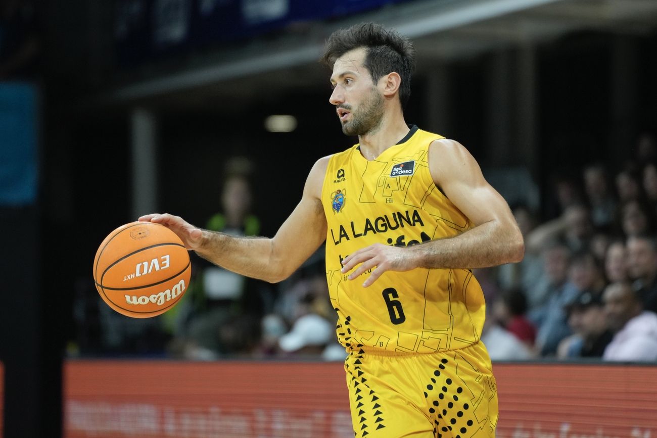 El partido Morabanc Andorra-CB Canarias, en imágenes