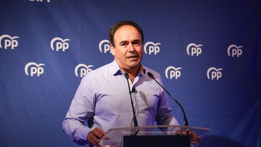 El secretario general del PPCV, Juanfran Pérez, en la cena de verano del PP de la provincia de Valencia en Catarroja
