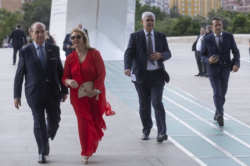 Todos los invitados a la gala de la Noche de la Economía Valenciana