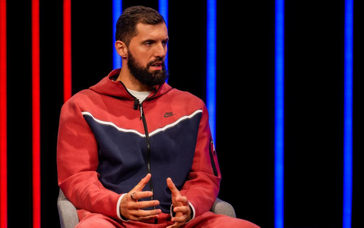 A Mirotic se le acaban las opciones de jugar en Europa