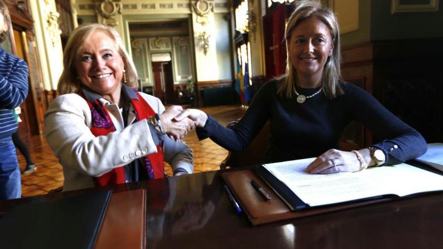 Mercedes Fernández y Cristina Coto firman su pacto electoral para las generales