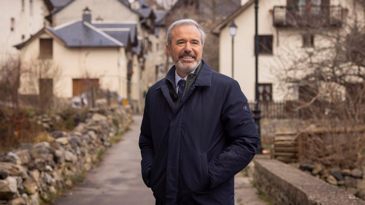 El presidente de Aragón, Jorge Azcón, en Sallent de Gállego, en el discurso de final de año de 2024.