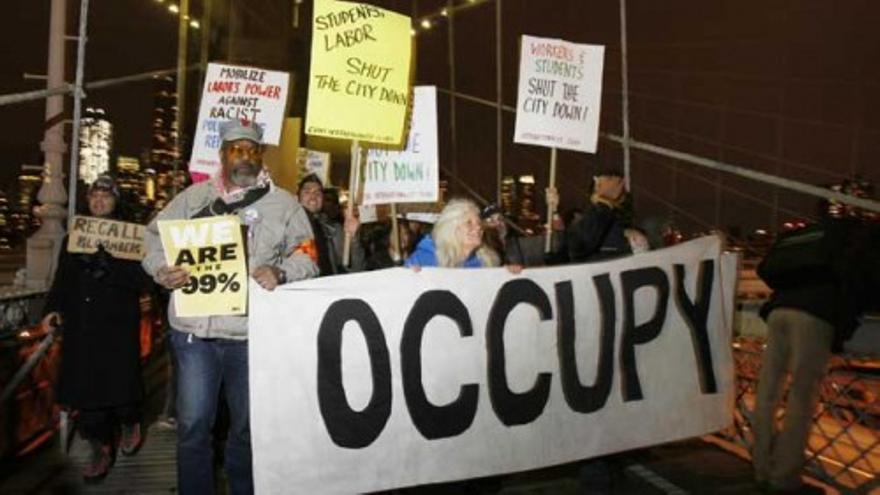 La indignación colapsa el puente de Brooklyn