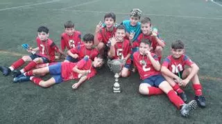 El Cánicas alevín, campeón del Torneo de fútbol-base 'Gaitero Cup', en Villaviciosa