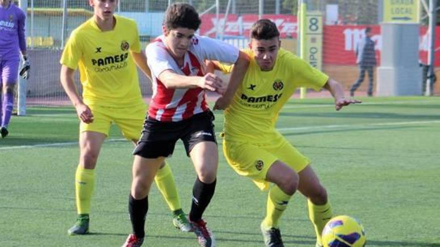 Juampe y Antonlio Leal, junto al acerista Pablo Monroy.