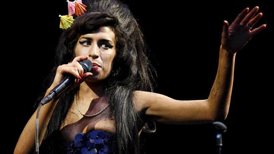 Amy Winehouse, un espectáculo de feria para el público de Rock in Río