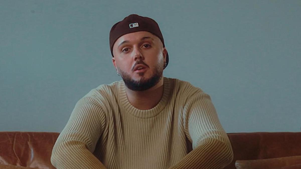 El cantante canario Dellacruz