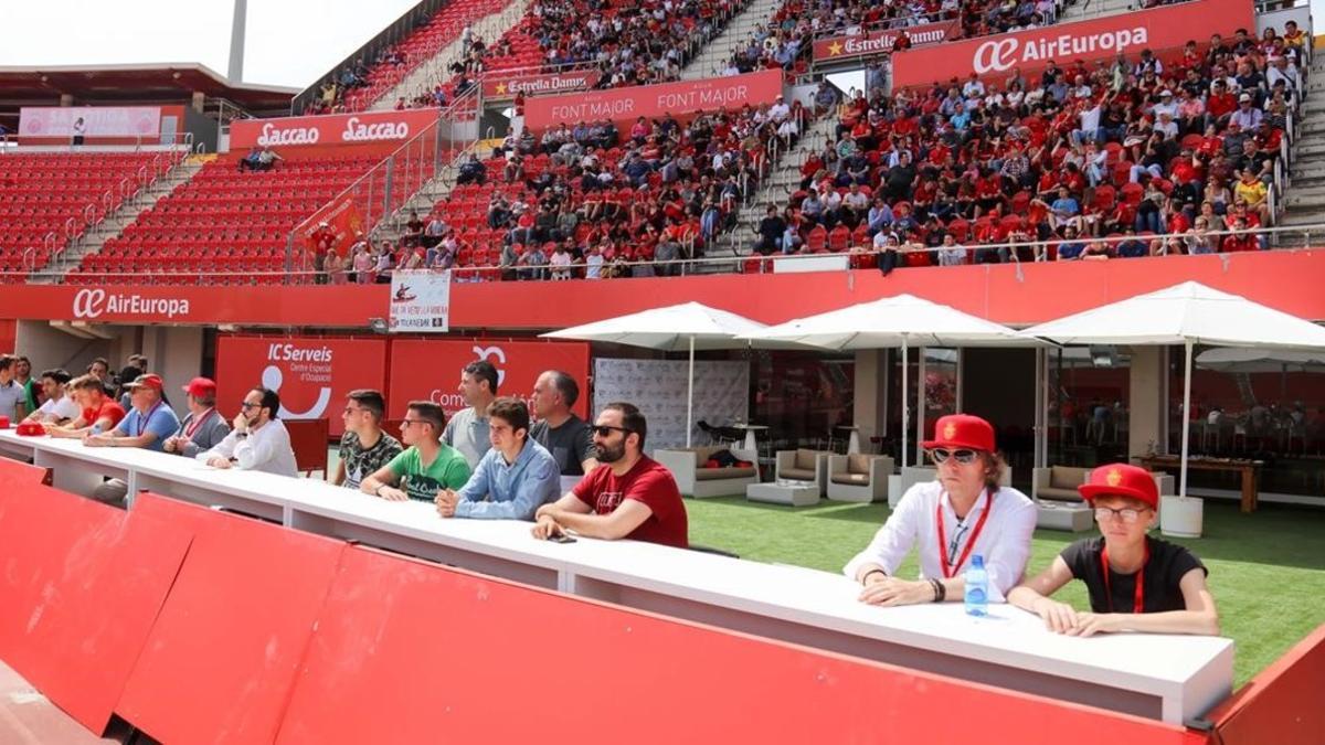 Uno de los palcos-barra VIP'S de ayer en el estadio Son Moix del RCD Mallorca.