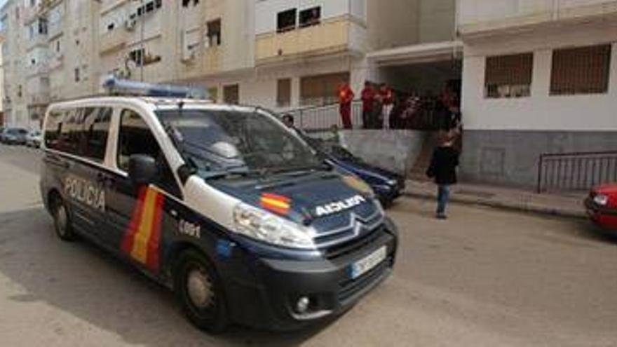 Una patrulla de la Policía Nacional sufre un nuevo ataque con piedras en Badajoz