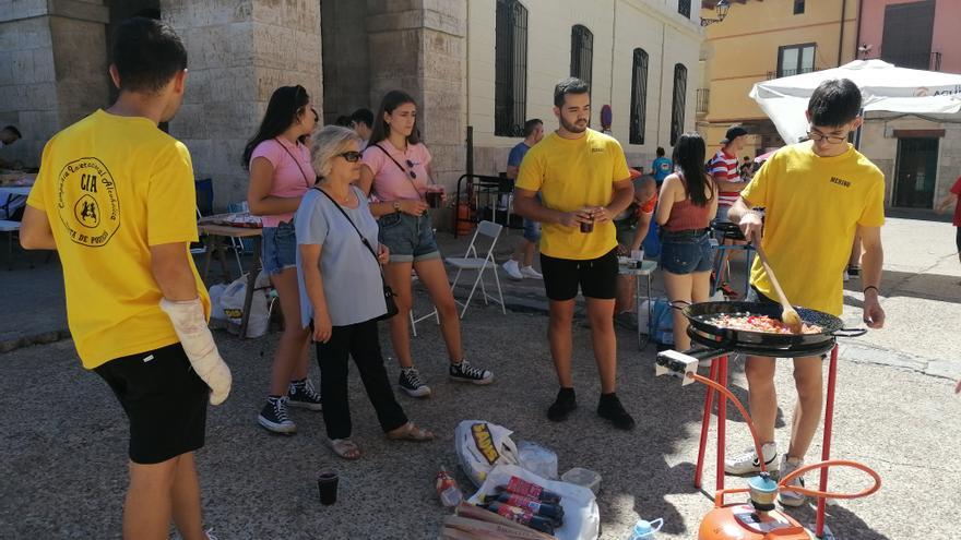 GALERÍA | Las peñas de Toro aportan sabor a las fiestas