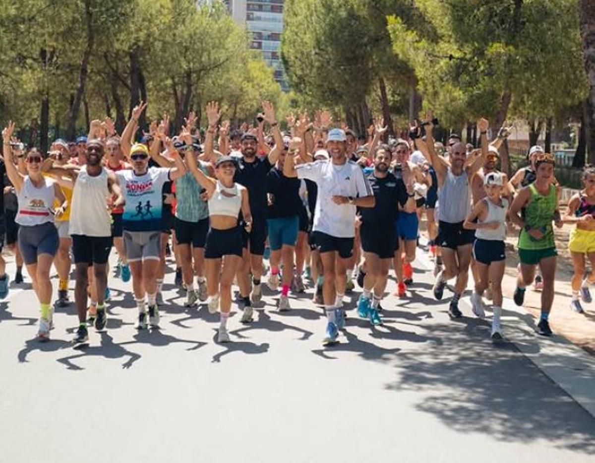 Pitufollow llega a Mallorca en su desafío solidario: 50 km en 50 días y 50 comunidades autónomas por el cáncer infantil