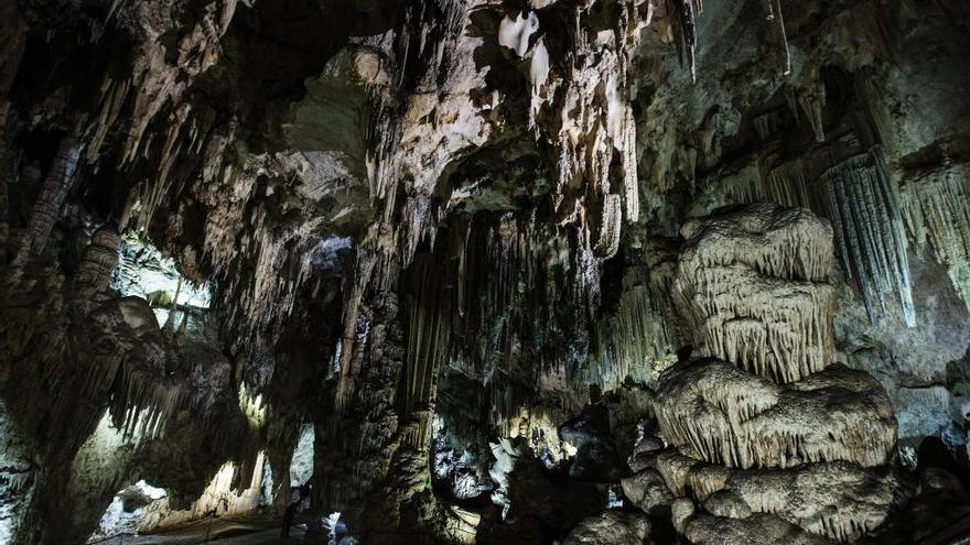 Imagen de la Cueva de Nerja .