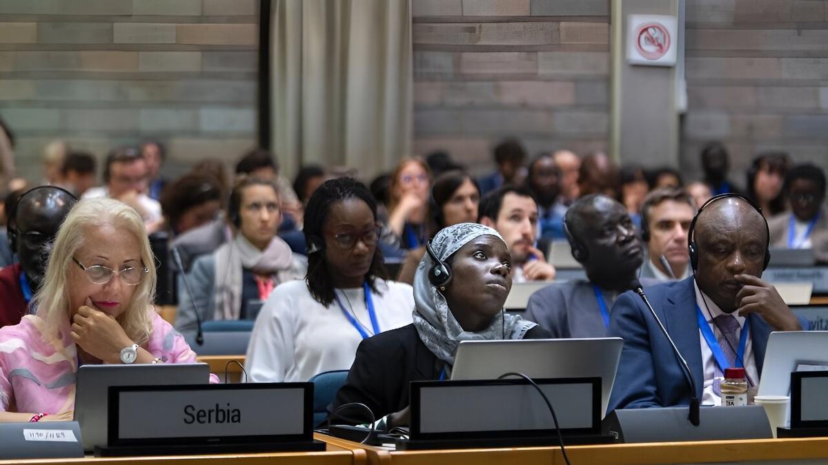 Delegados en la anterior cumbre sobre contaminación por plásticos, celebrada en Nairobi