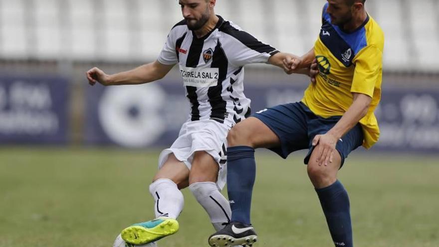 El CD Castellón sigue escalando tras tumbar al Silla (4-1)