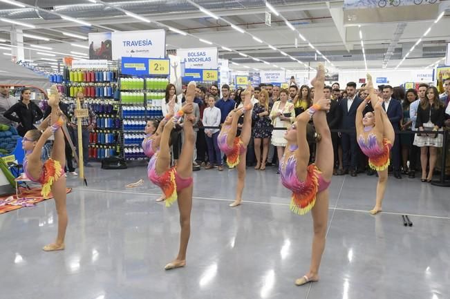 Inauguración oficial de Decathlon en Tamaraceite