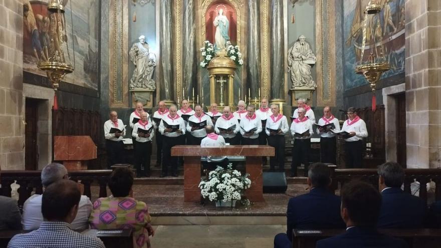 La cofradía lastrina de pescadores celebró San Roque con una comida de hermandad