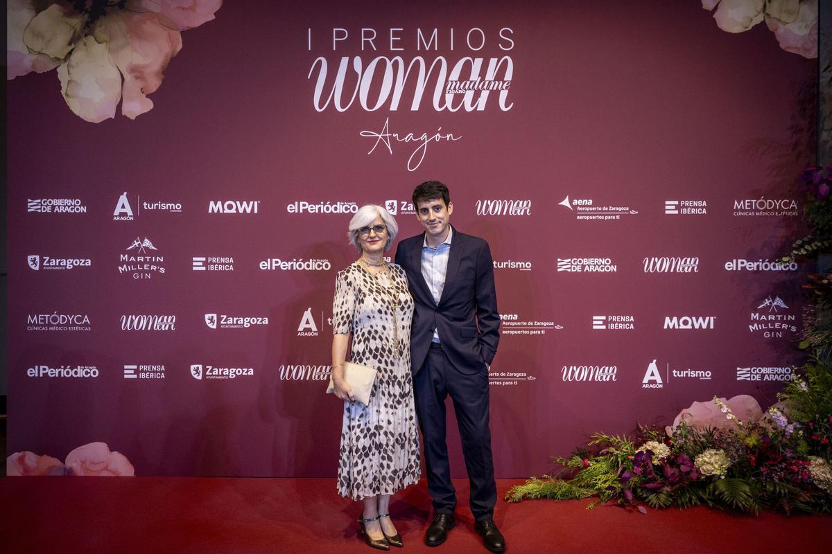 En imágenes| La alfombra roja de los Premios Woman Aragón