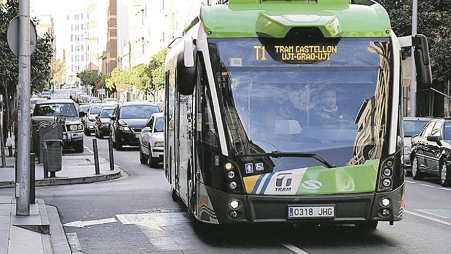 Castelló recupera terreno en el bus y el TRAM