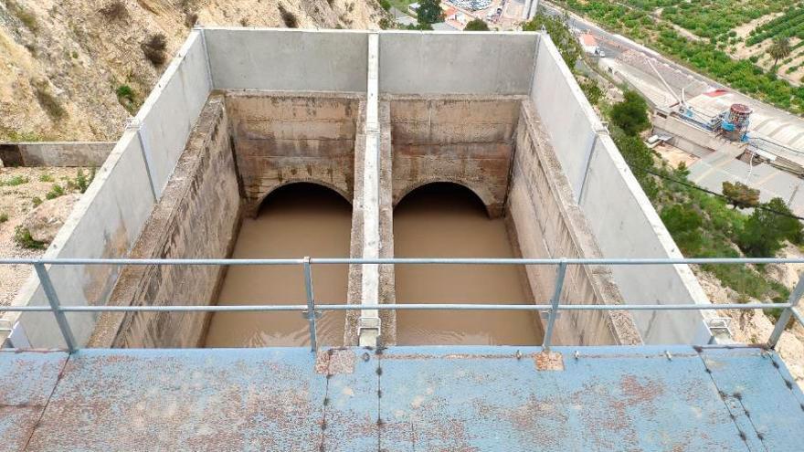 Recrecido de la boca de salida del Sifón del Segura, Orihuela.