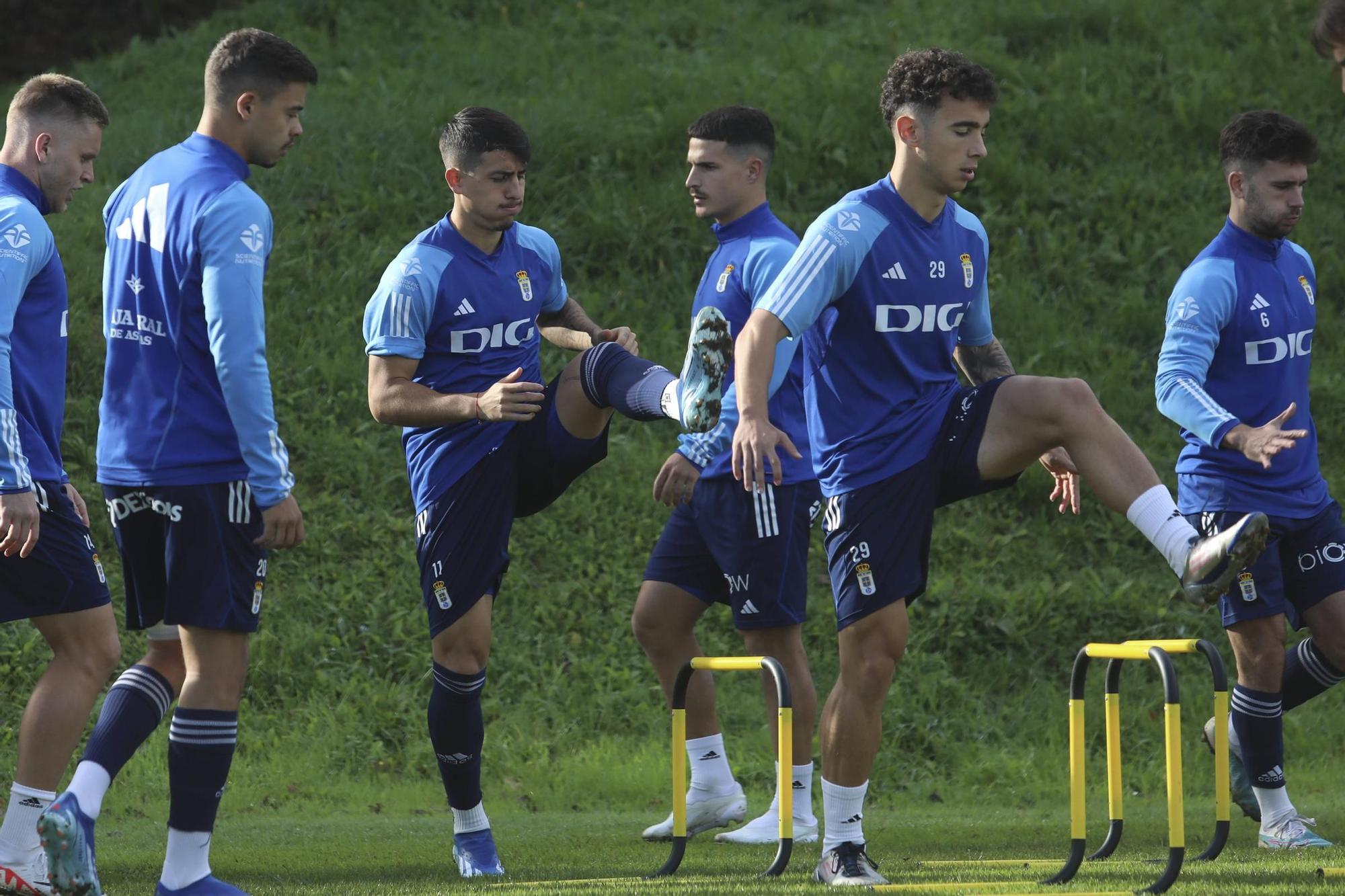 EN IMÁGENES: el entrenamiento del Oviedo