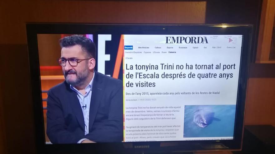 El programa &quot;Està passant&quot; fent esment a la notícia de L&#039;Empordà.