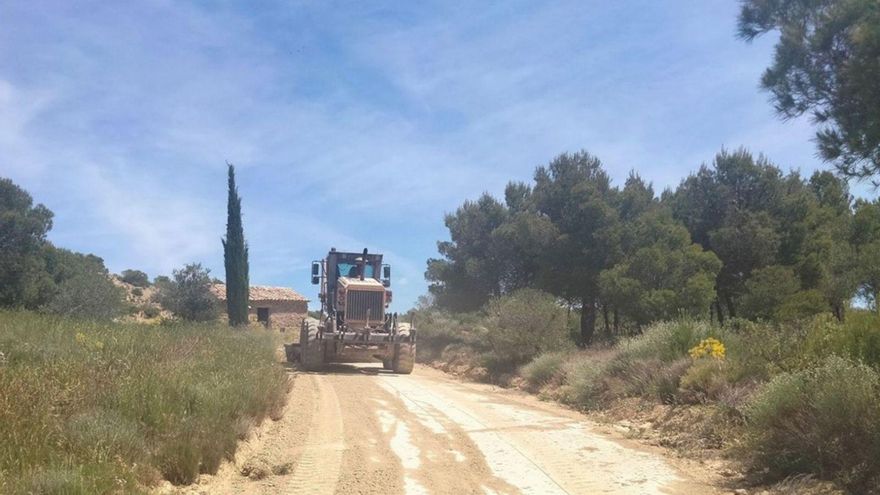 Han concluido las obras de reparación en caminos municipales y pistas forestales del Monte Sora, La Marcuera y La Bardena. | SERVICIO ESPECIAL