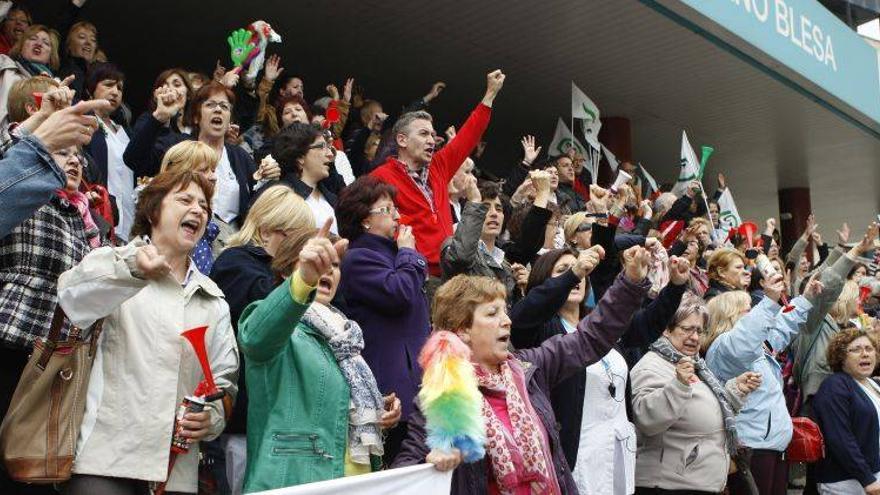 El Salud media con las empresas de limpieza