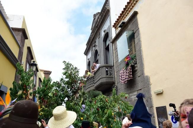 Procesion y Romeria por las Fiestas de las ...