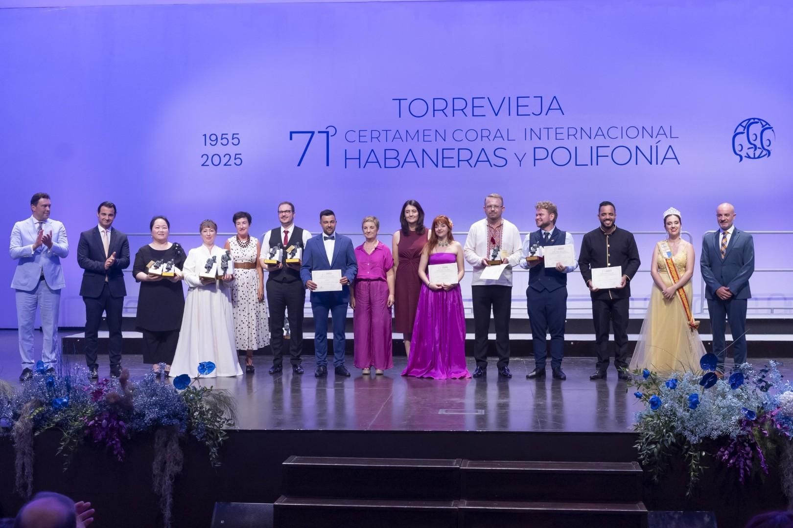 Así fue la clausura del Certamen de Habaneras en Torrevieja