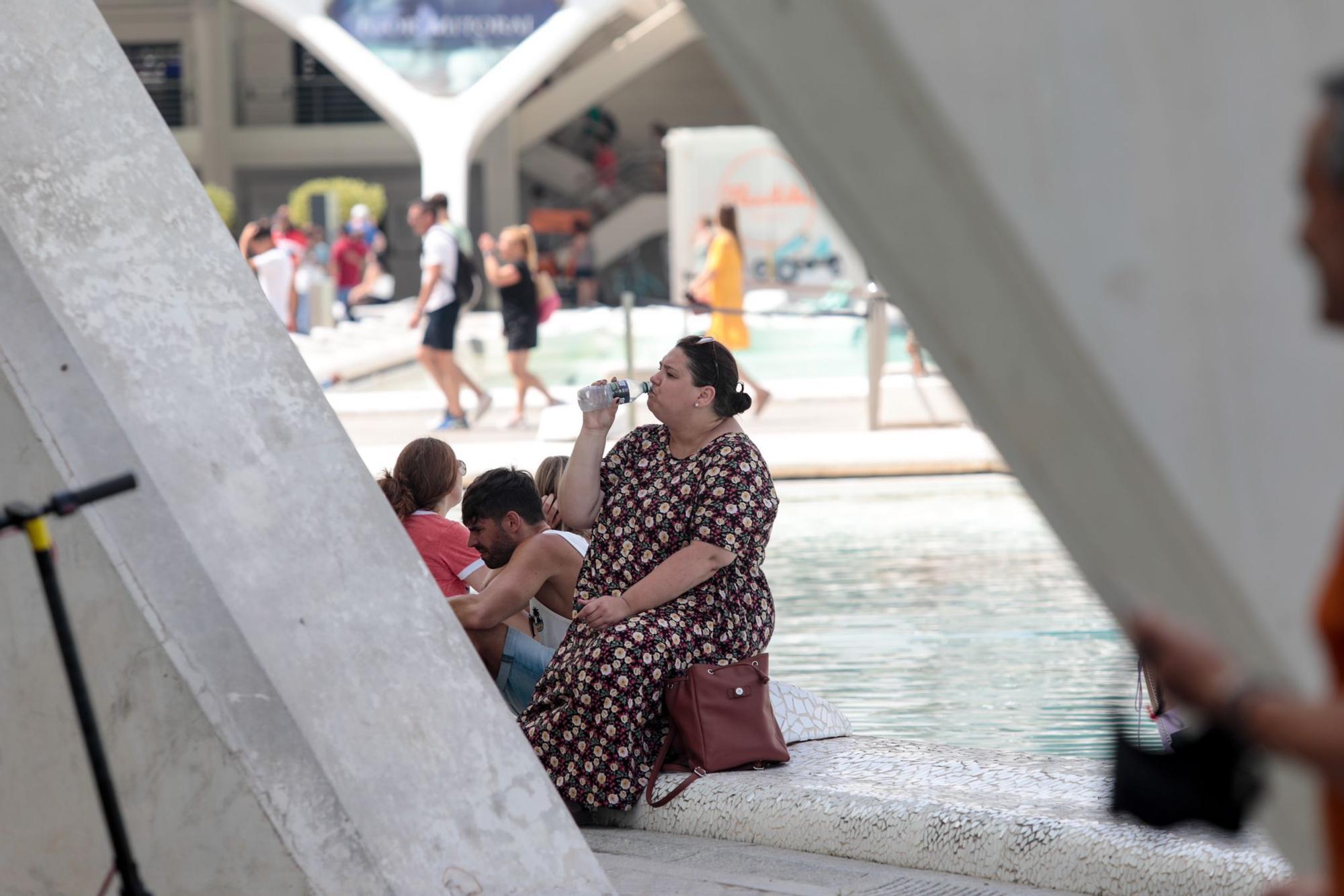 La ola de calor sigue con máximas de 44 ºC