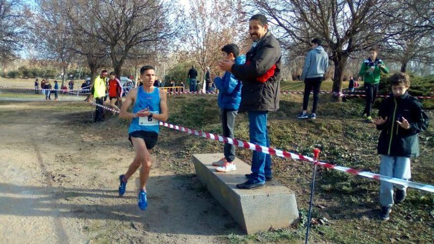 Said Ataddi y Raquel Miró ganan la Copa Navidad